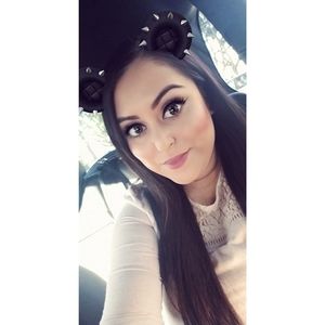 Meet your Posher, Lupe